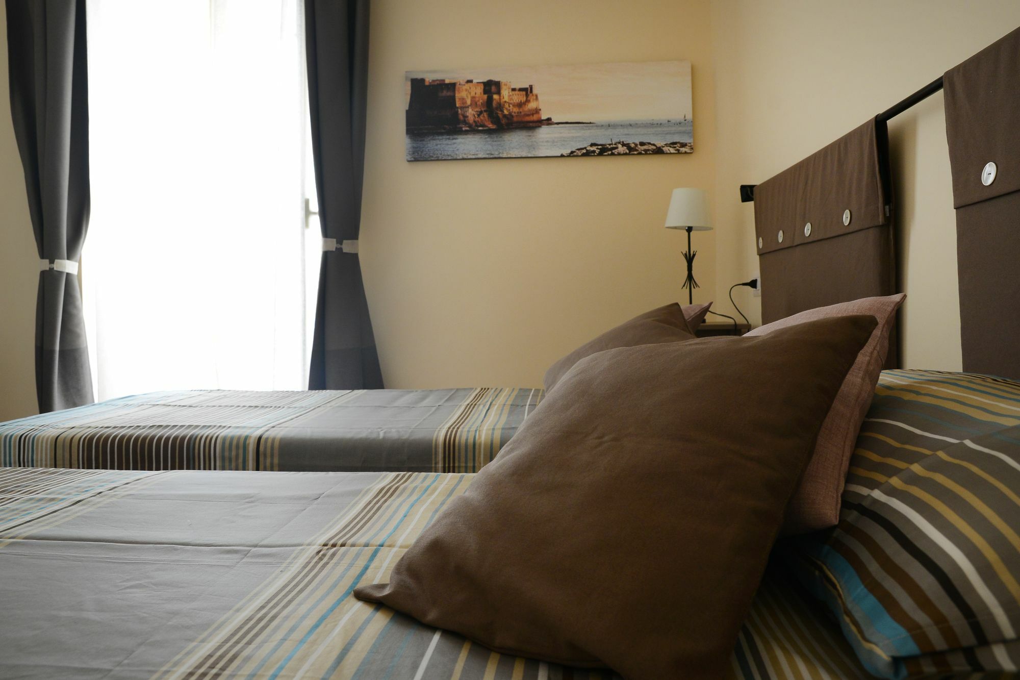 Donnaregina Boutique Apartment Napoli Eksteriør bilde